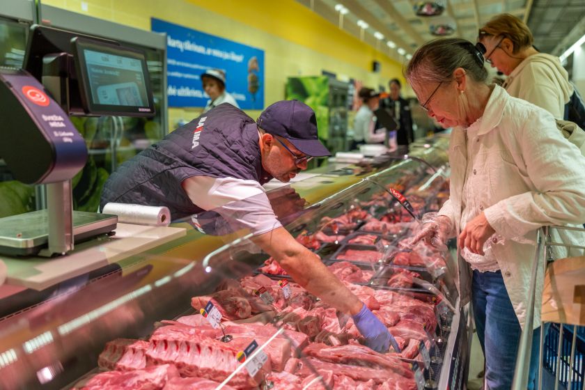 Šventinė diena išaušo: iškilmingai atidaryta atnaujinta Kauno „Akropolio“ „Maxima“