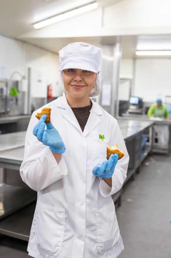 Inga Žuolytė išbandė naują profesiją „Iki“ kepykloje: „Čia kaip aštuntas pasaulio stebuklas“