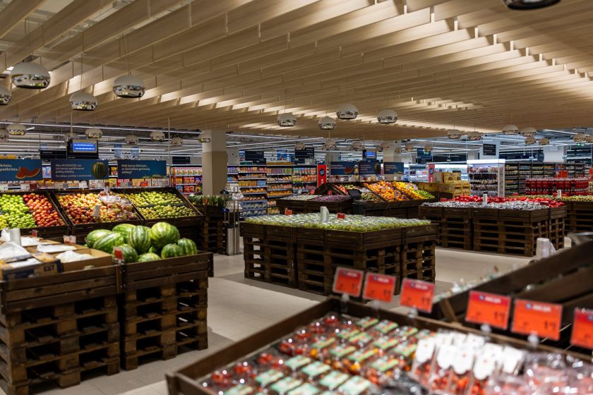 Šventinė diena išaušo: iškilmingai atidaryta atnaujinta Kauno „Akropolio“ „Maxima“