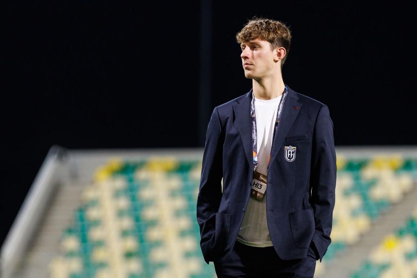 Futbolo rinktinės puolėjas R. Jansonas pravėrė savo šaldytuvo duris: 3 produktai, kurių visada turi namie, ir firminis vakarienės receptas