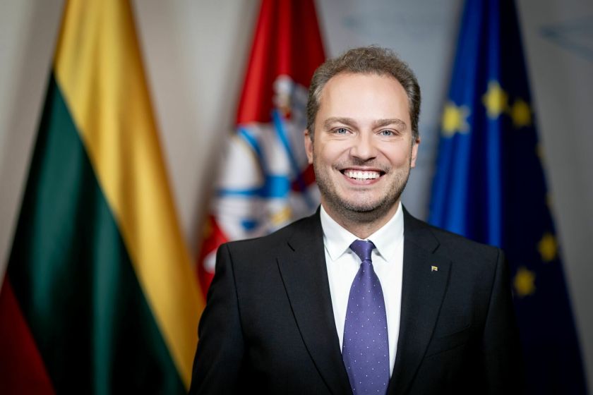 Ministras J. Taminskas: „Žiemos metu kelyje Vilnius–Kaunas galėsime važiuoti greičiau“