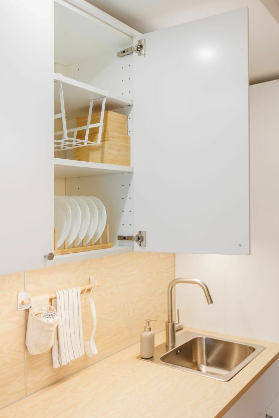 Prieš ir po: kaip atgyvenusi virtuvė tapo šviesia, jaukia ir patogia